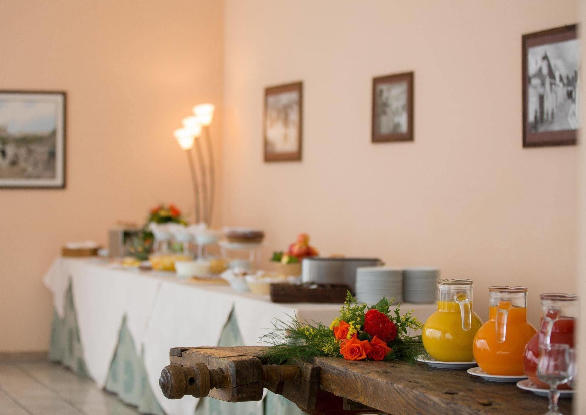 Hotel Ramapendula 알베르벨로 외부 사진
